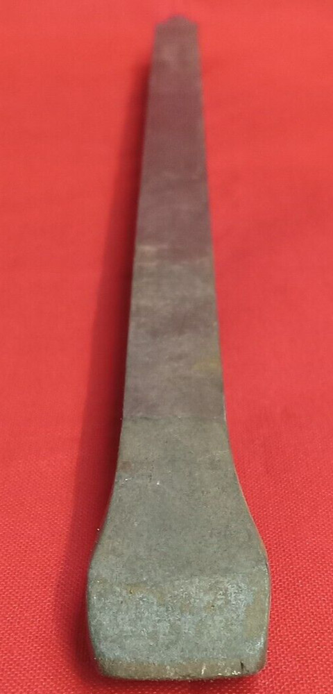 UNBRANDED DA15 SHANK CHISEL OVERALL LENGTH: 11-13/16" WIDTH: 1/2"