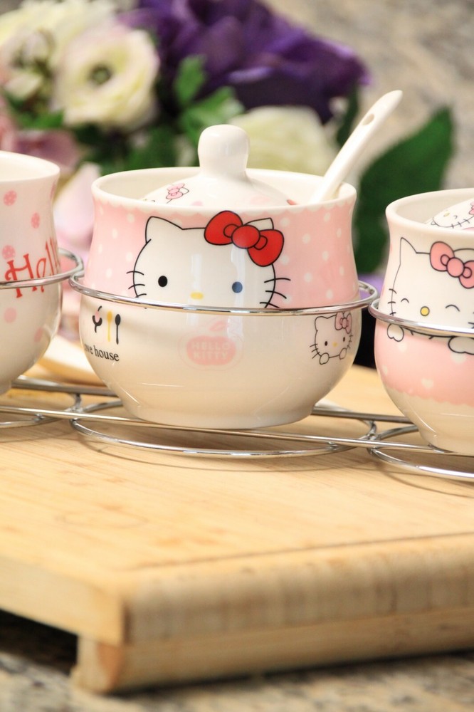 Cute Hello Kitty Ceramic Kitchen Set Cooking Tools Spice Jar Salt Container 3PCS