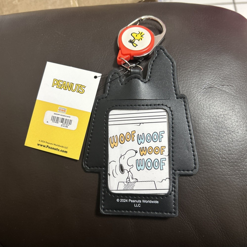 Peanut ID Holder New