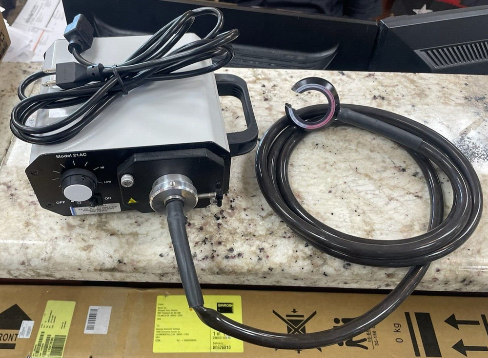 Fiber Optic Illuminator 21AC – AVEN