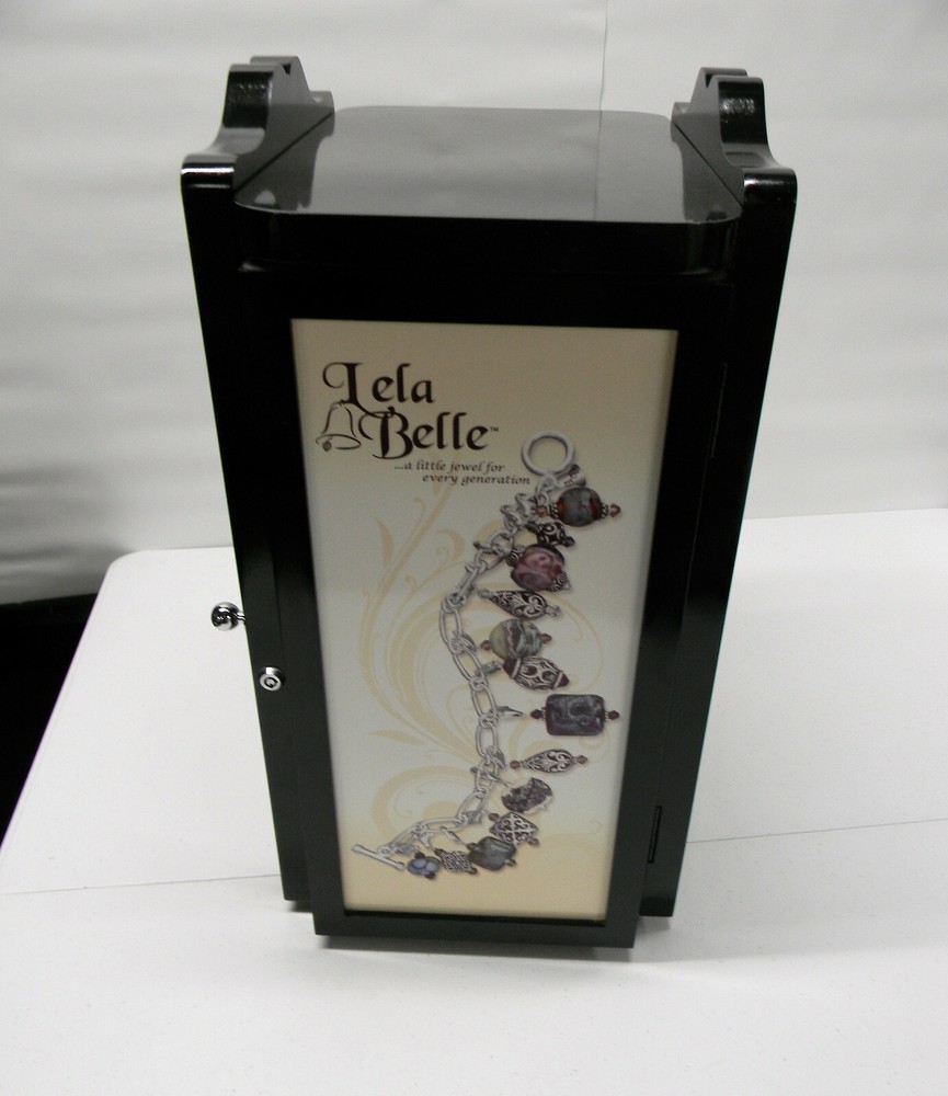Lela Belle Custom Retail Display