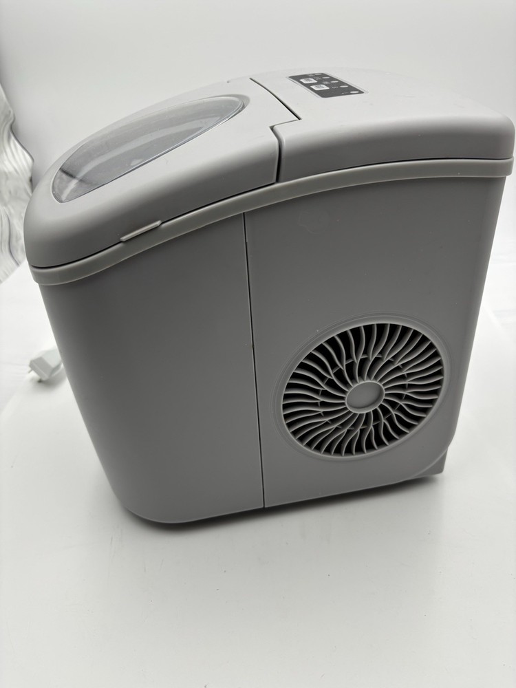 Frigidaire 26 lb Retro Bullet Ice Maker, Silver, EFIC128