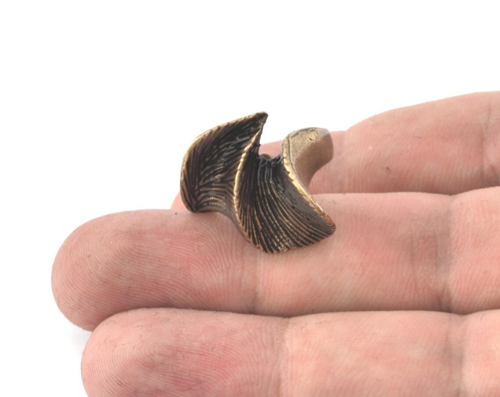 Leaf Ring, Adjustable Antique Bronze Plated Brass 4014