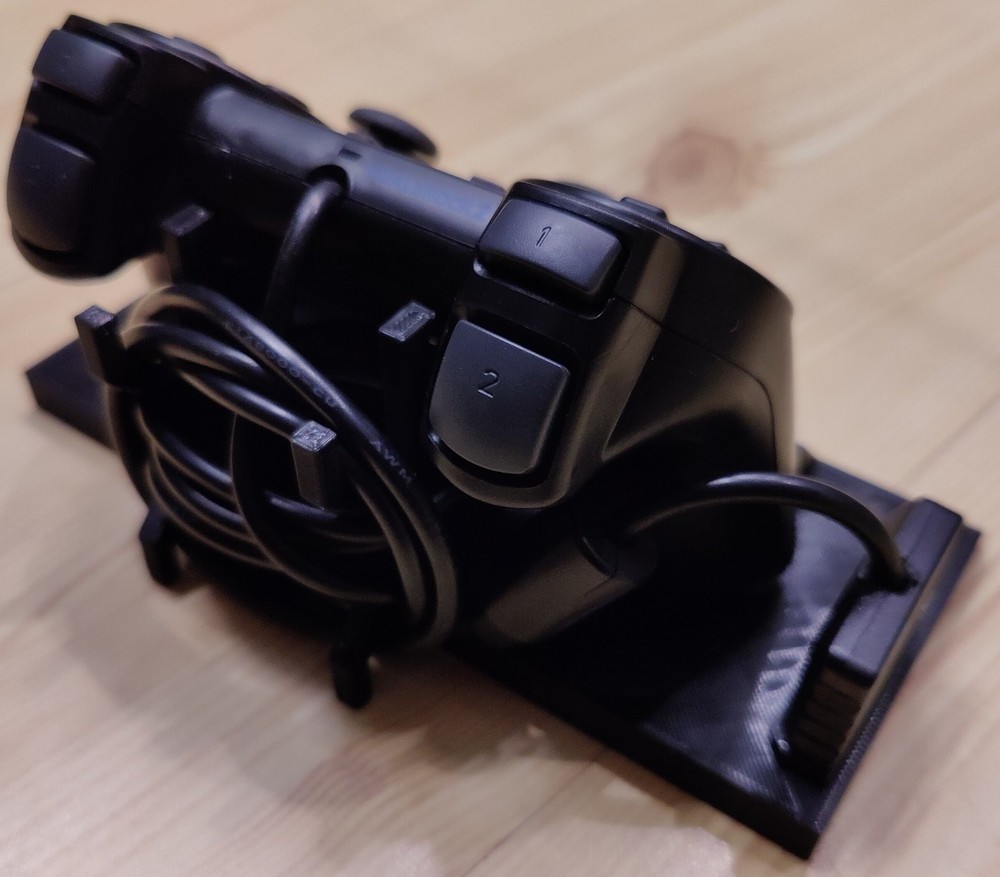 PlayStation 2 Controller Stand | PS2 Controller Holder Dock – Retro Display