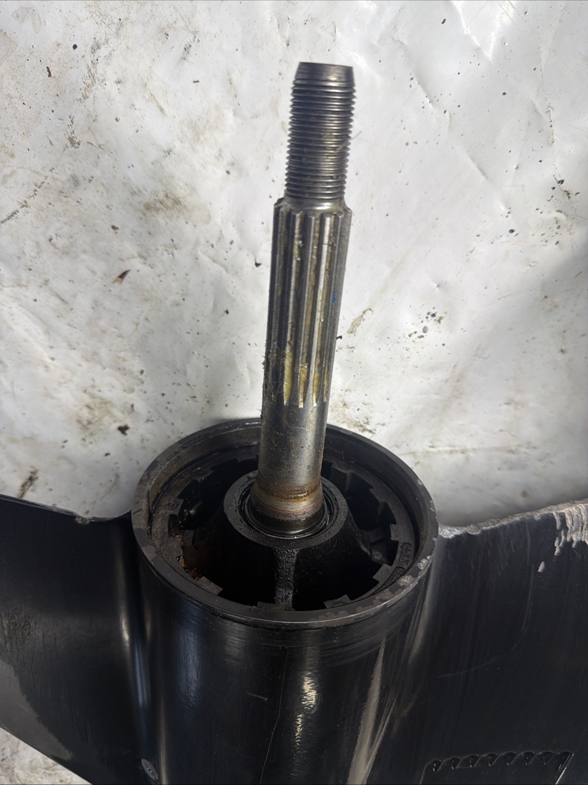 USED 135/150/175/200 hp MERCURY OUTBOARD LOWER UNIT Freshwater Low Hours