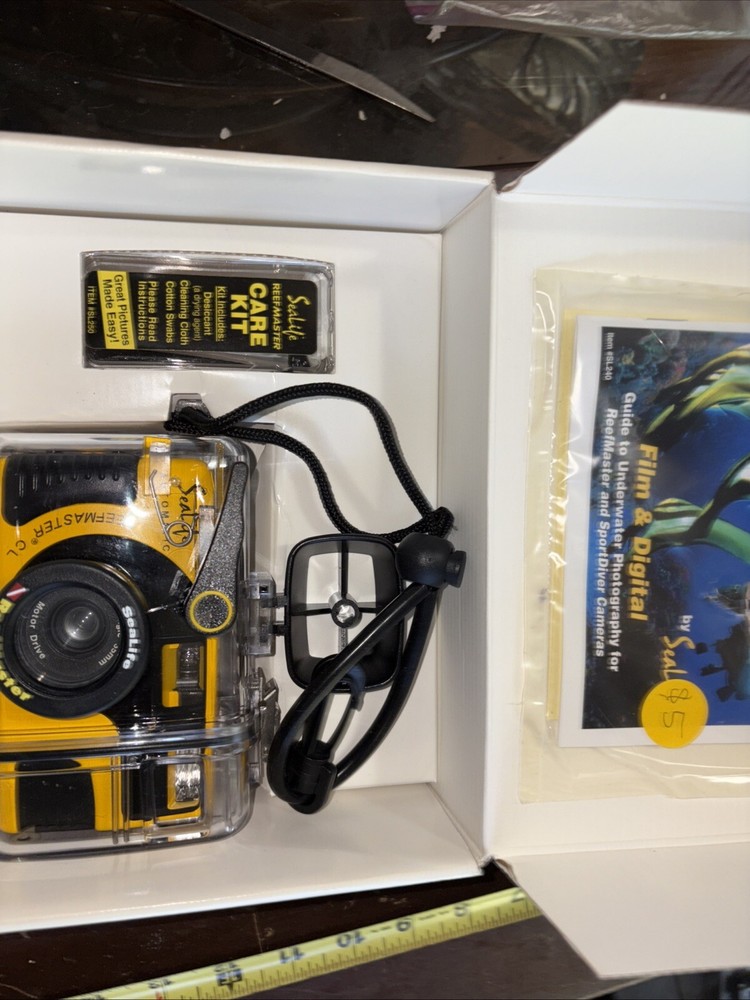 Sealife Reefmaster CL Under Water Camera Automatic Wide Angle 35mm SL520