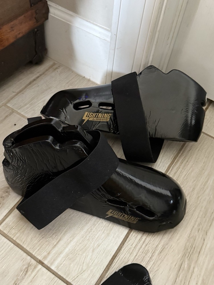 Proforce Lightning 6 Pc Martial Arts Protective Sparring Gear Bundle