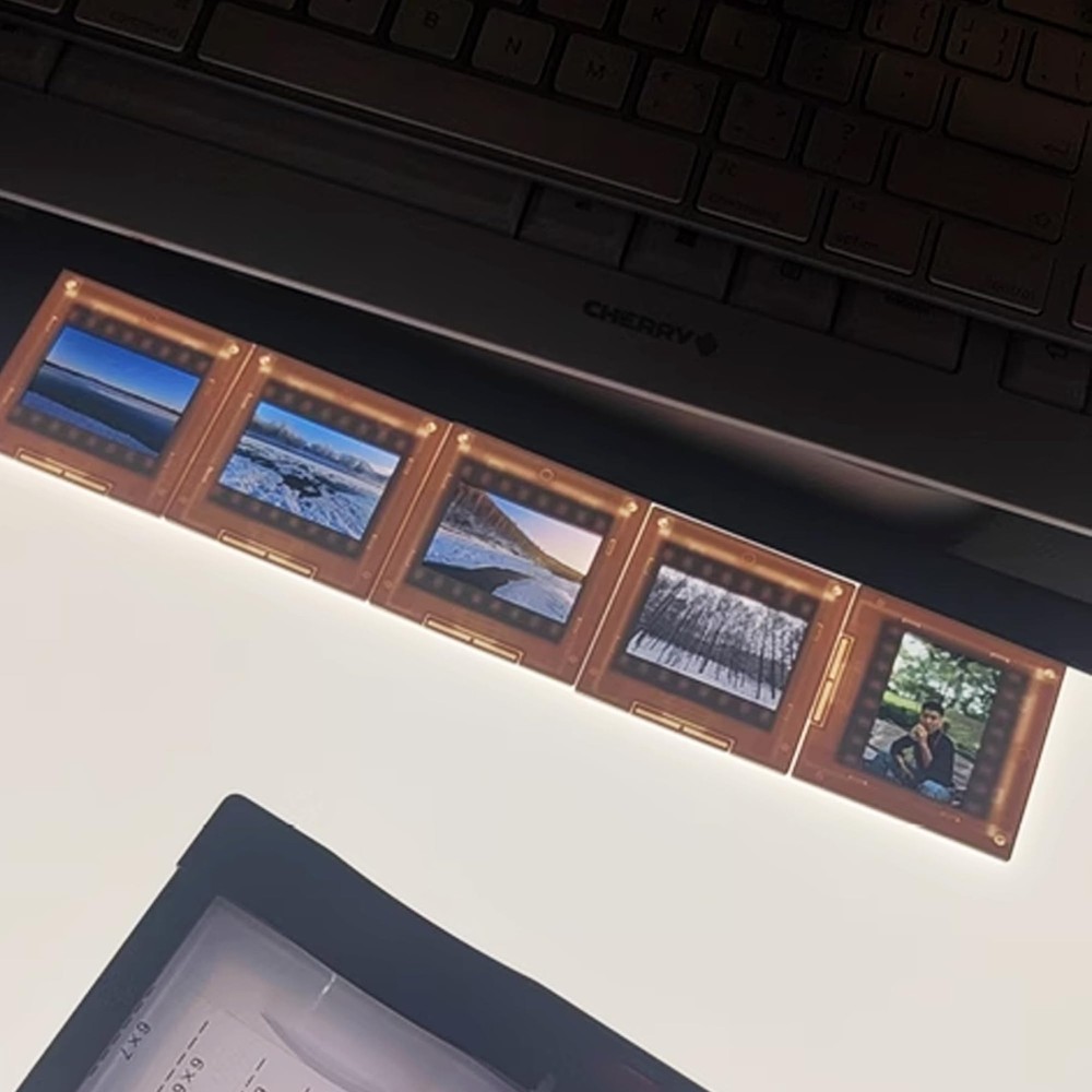 Plastic Slide Mounts 35mm-100 Pcs Includes Storage Box