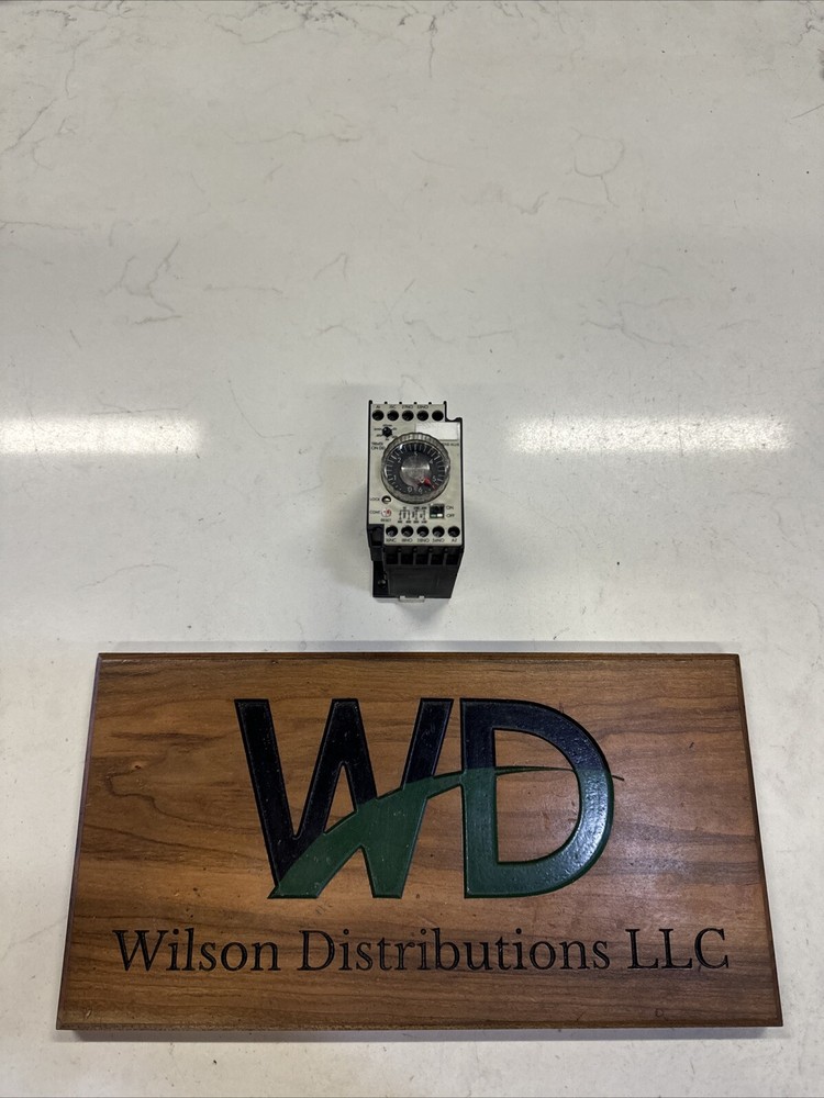 Siemens Time Delay Relay TRM311G40 NOS
