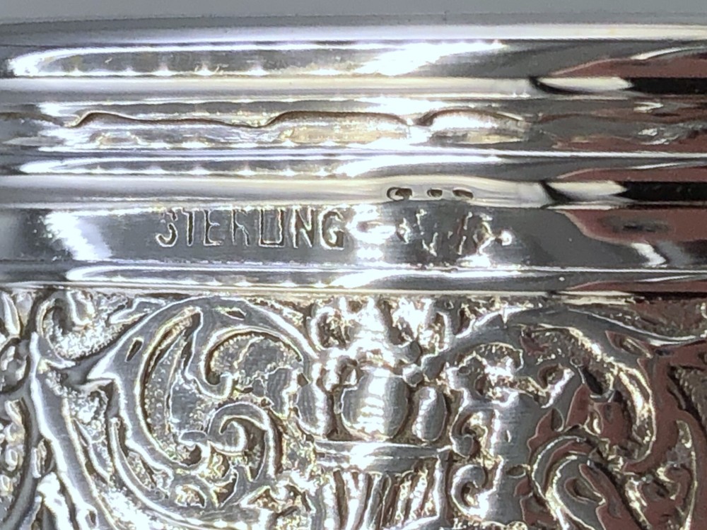 Webster Sterling Silver Napkin Ring marked with pretty engraved pattern
