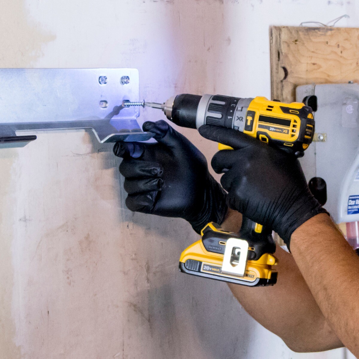 Raven Powder-Free Nitrile Large Gloves 10 Pack (1000 ct)