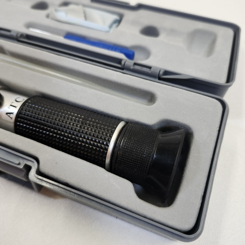ATC Portable Refractometer in Case - Brewing Antifreeze Salinity Brix Alcohol
