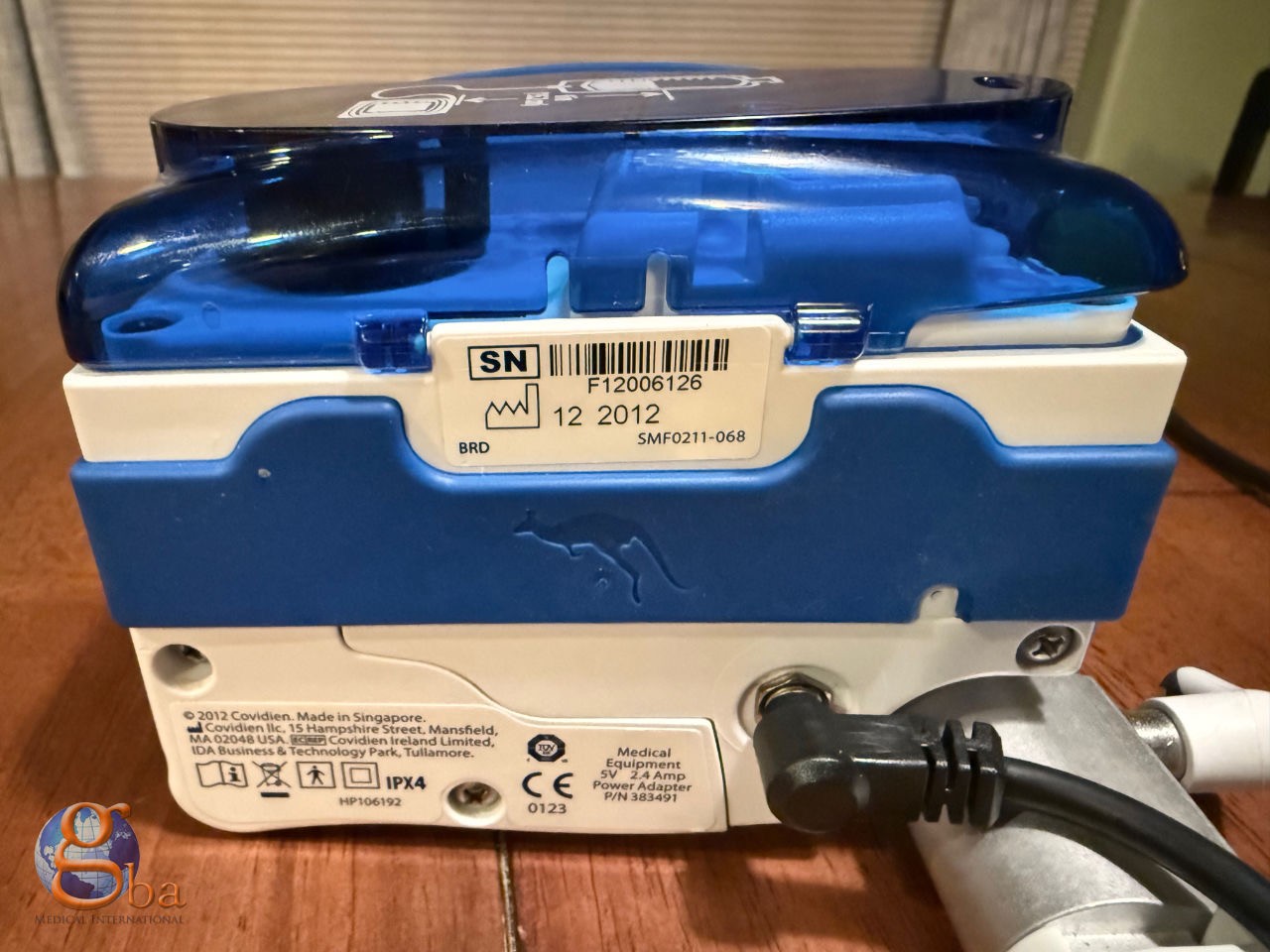 Covidien Kangaroo Joey Feeding Pump w/ Pole Clamp & Power Adapter