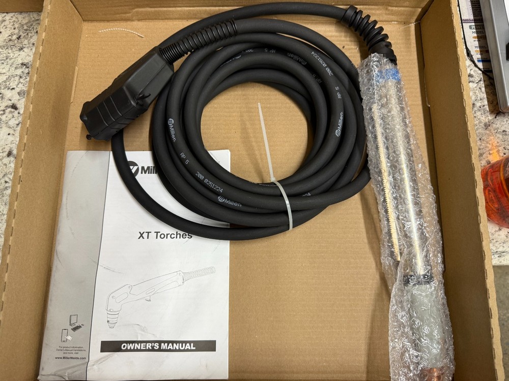 Automatic Miller XT60 Torch 25ft Part# 249955 -CH