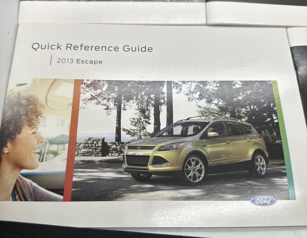 2013 FORD ESCAPE SUV QUICK REFERENCE GUIDE MANUAL SUPPLEMENT BOOKLETS with Case