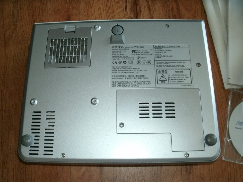 Sony Data Projector VPL-CX6 & Accessories, Excellent Working Condition