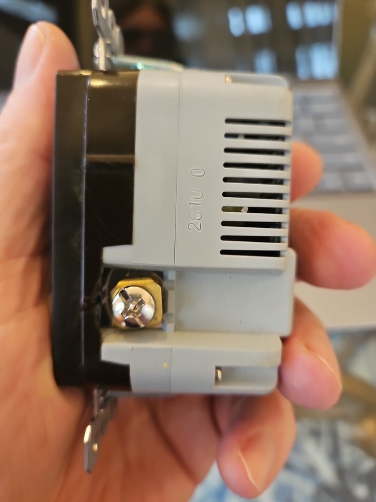 Legard Outet 20Amp With Two USB-C Brown
