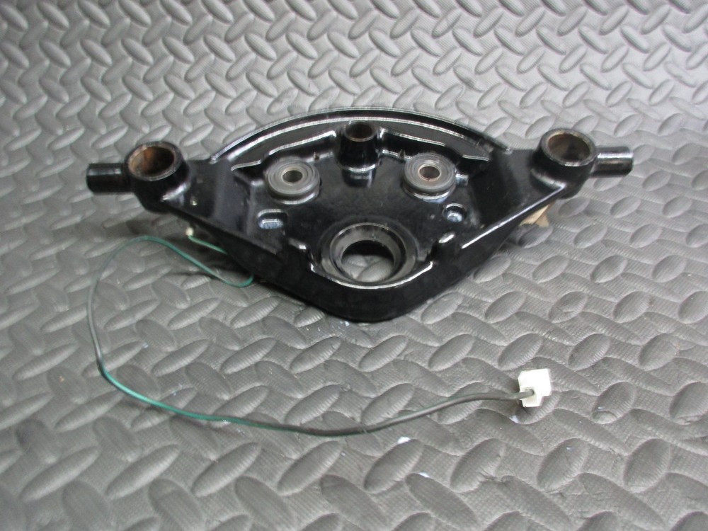 Genuine Harley Davidson Upper Fork Triple Tree Stem Bracket OEM '10 FLTRX