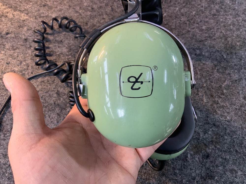 David Clark H10-76 Aviation Pilot Headset