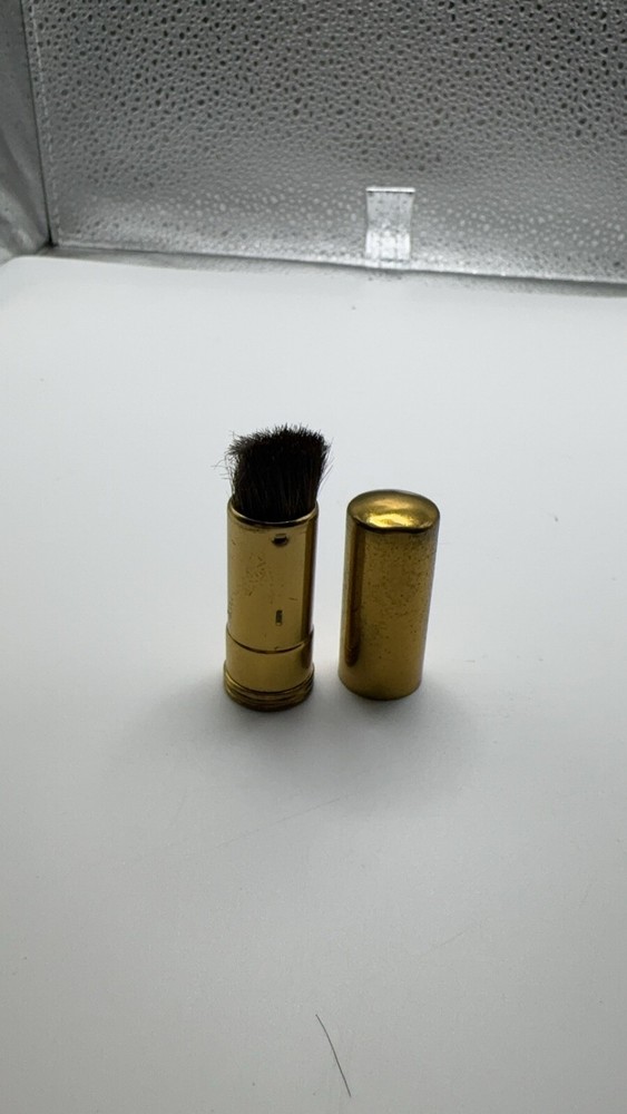Vintage Retractable "Lipstick" Lens Brush