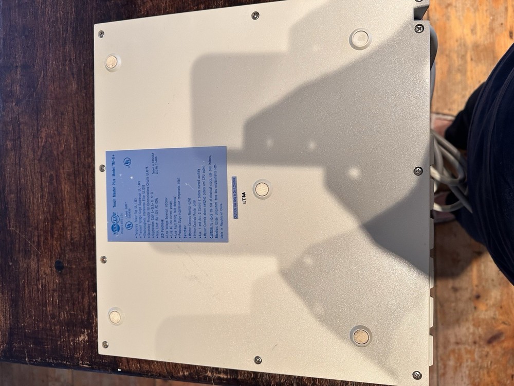 Tripp Lite isobar Touch Master Plus Model TM -6+