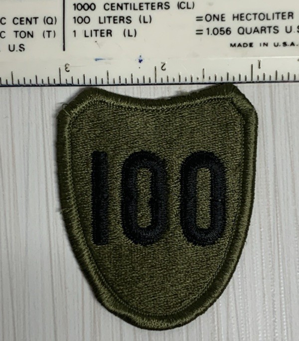 Authentic US Army 100th Division Shoulder Sleeve Insignia SSI Patch