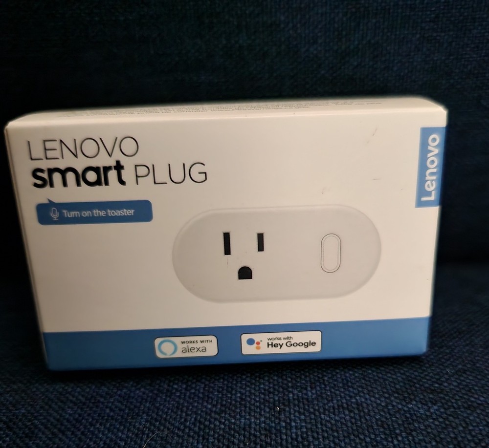 Lenovo smart plug compatible with Alexa and Hey Google