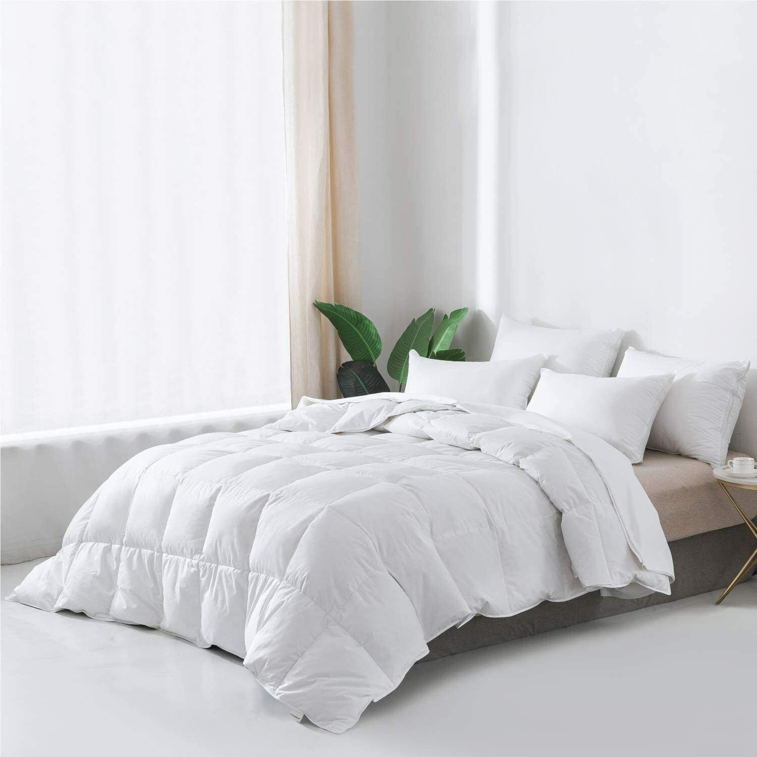 Everspread Essential Goose Down Comforter Duvet Insert, Lightweight,Cotton Shell