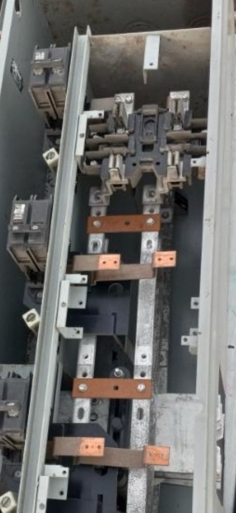 Crouse Hinds, Meter Socket, CHAGSK I have left rights.