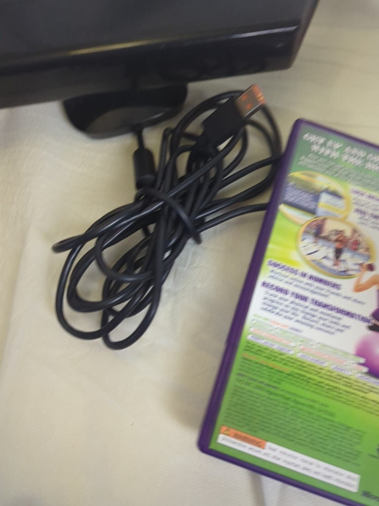 Microsoft Xbox 360 Kinect Motion Sensor Bar Black & 3 games bundle Dance Central