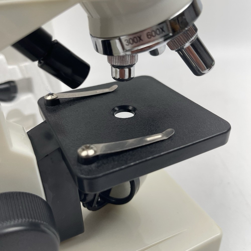 Celestron Digital Microscope Kit 600x Model 44320 USB Camera - New Open Box