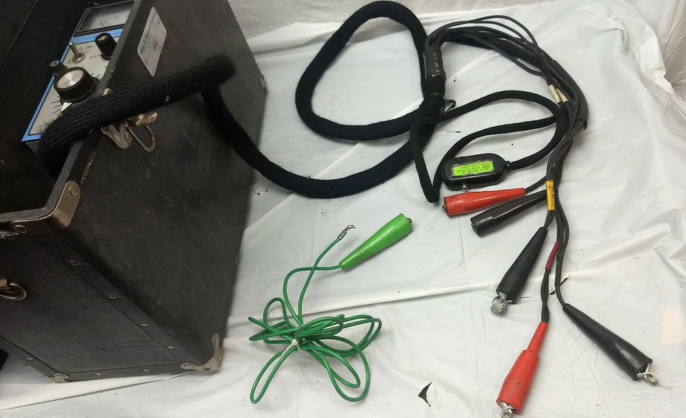 Utec Model 452 Portable WHM Test Kit with Leads and Case (#3)