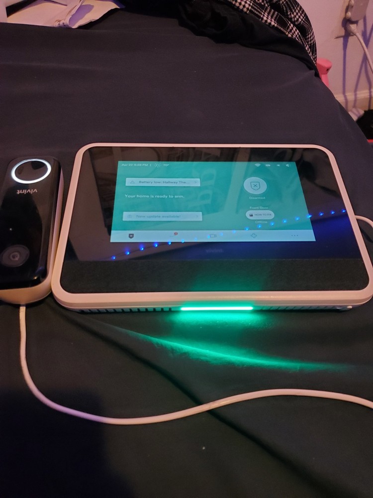 Vivint Home Security System Bundle- Smart Hub Control Panel With Doorbell Camera