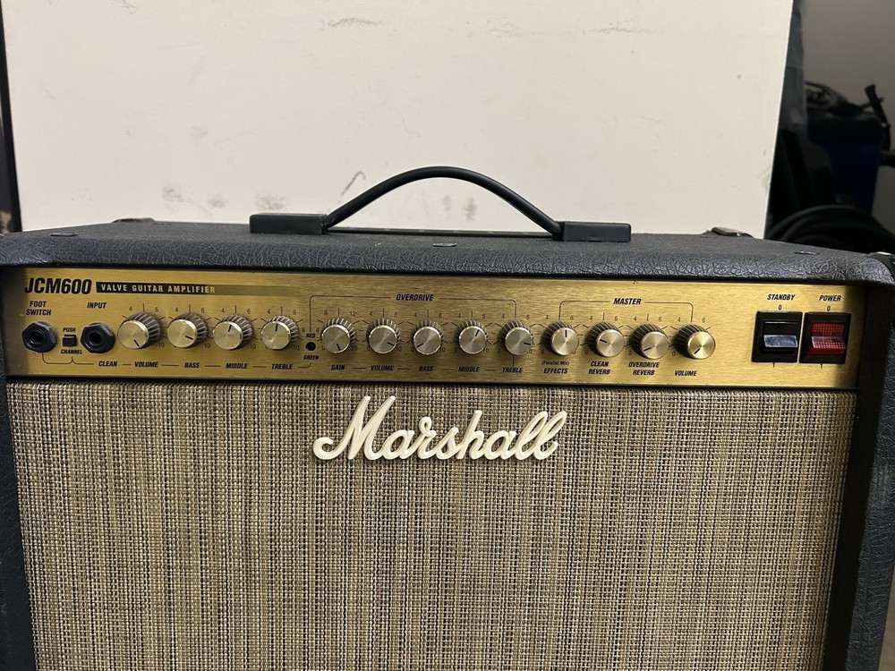 Marshall JCM600 1990s