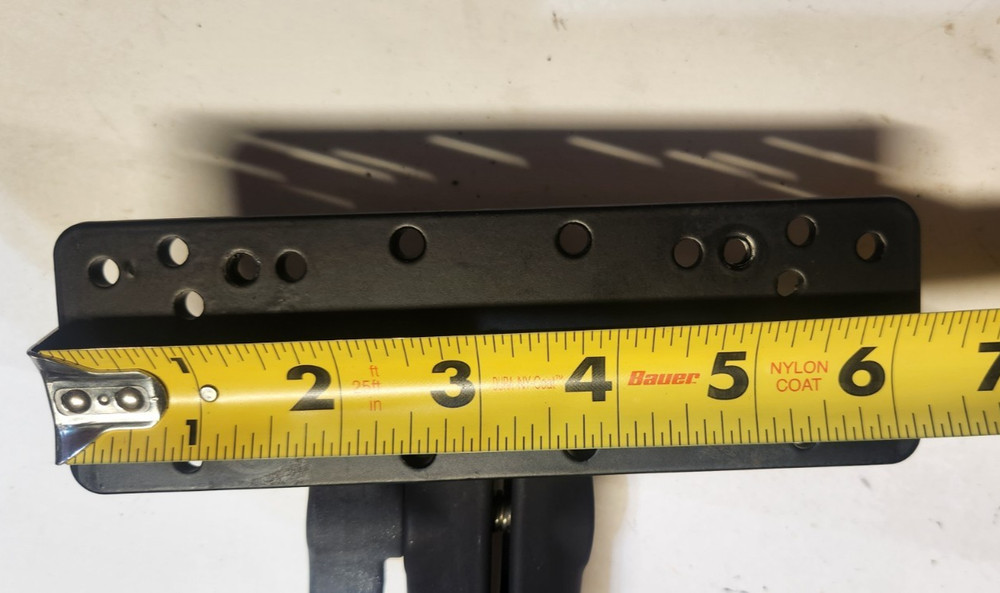 RAM Mounts Universal Ball and Socket Electronics Mount Fish Finder Depth Swivel