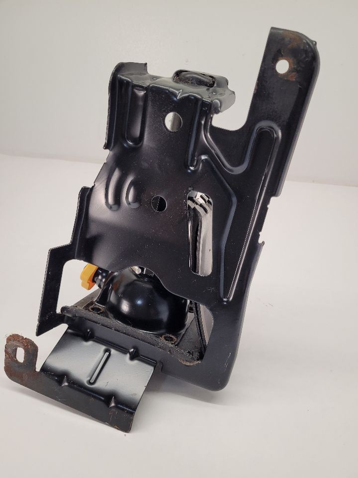 2015 15 GMC SIERRA 1500 Bottle Jack