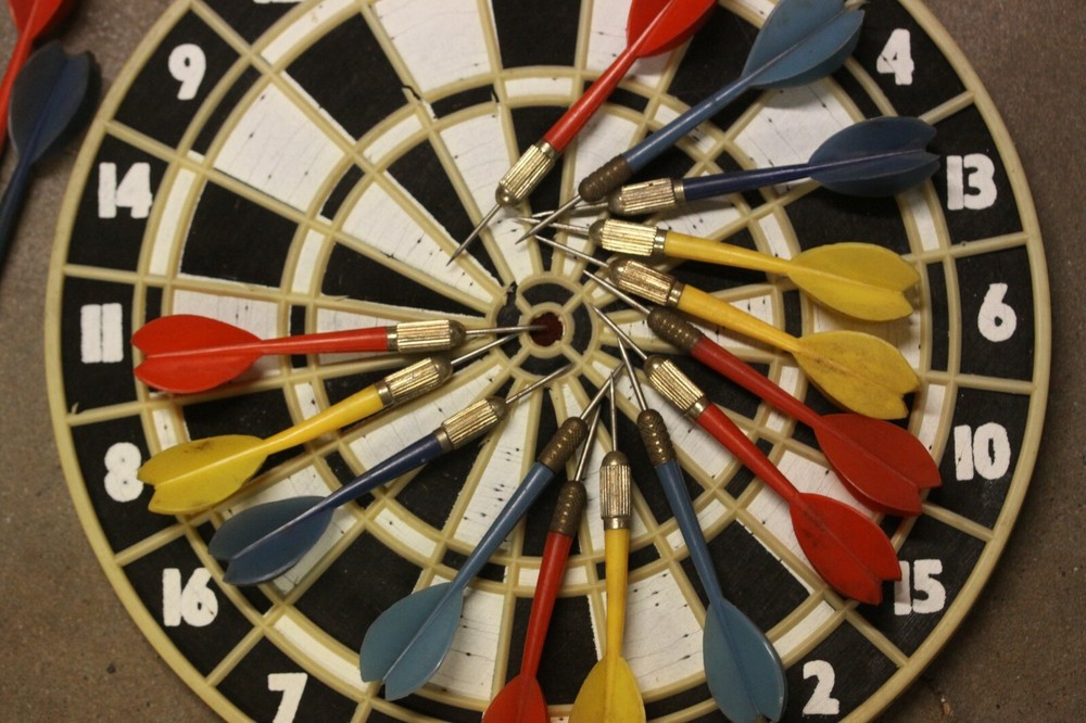 Dart Board Vintage
