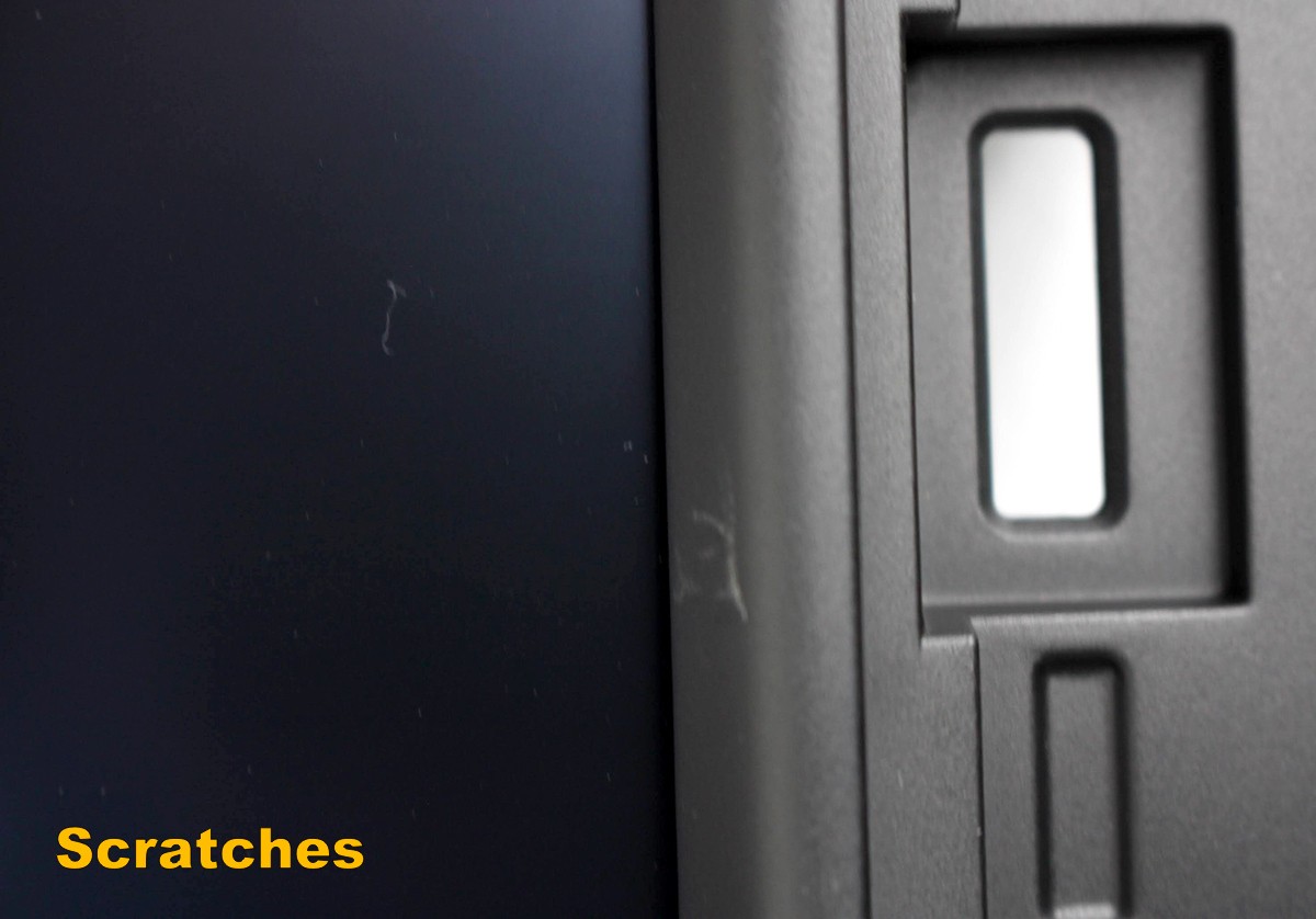 OEM Silverado 2500, 3500 Control Panel & Screen 84746880 - Surface Scratches