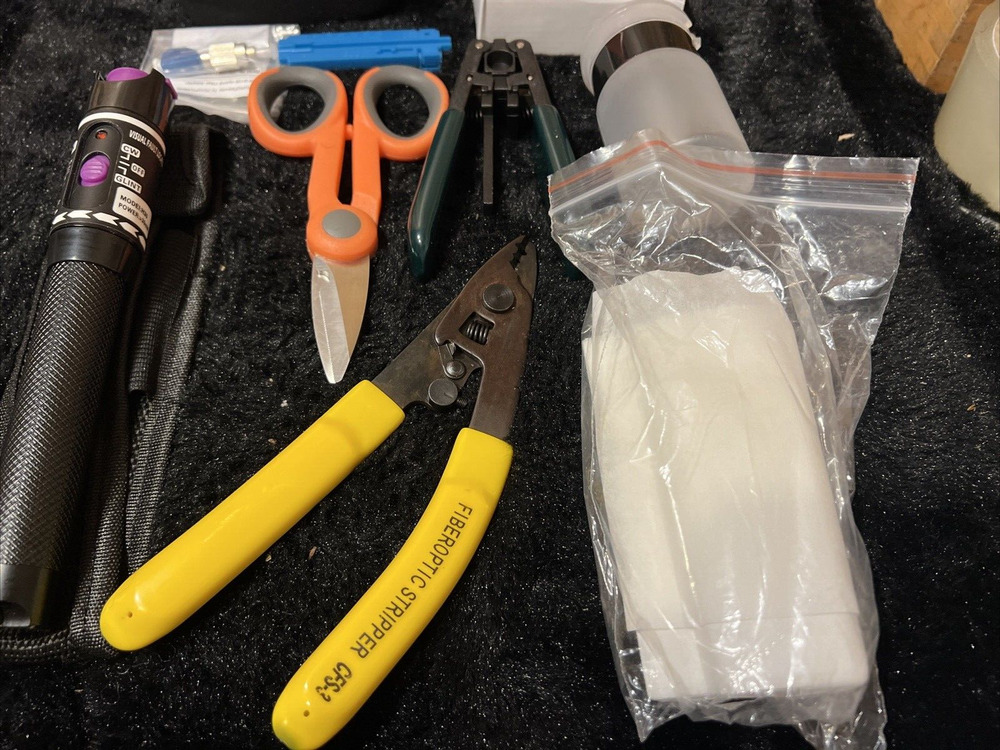 Fiber Optic Cleaver XO Plus Case Visual Fault Locator Optical Multimeter + More