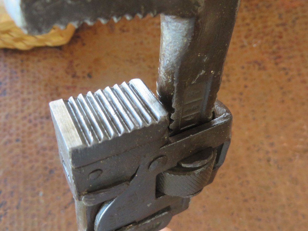 TRIMONT 1918 Adjustable Pipe Wrench TRIMO