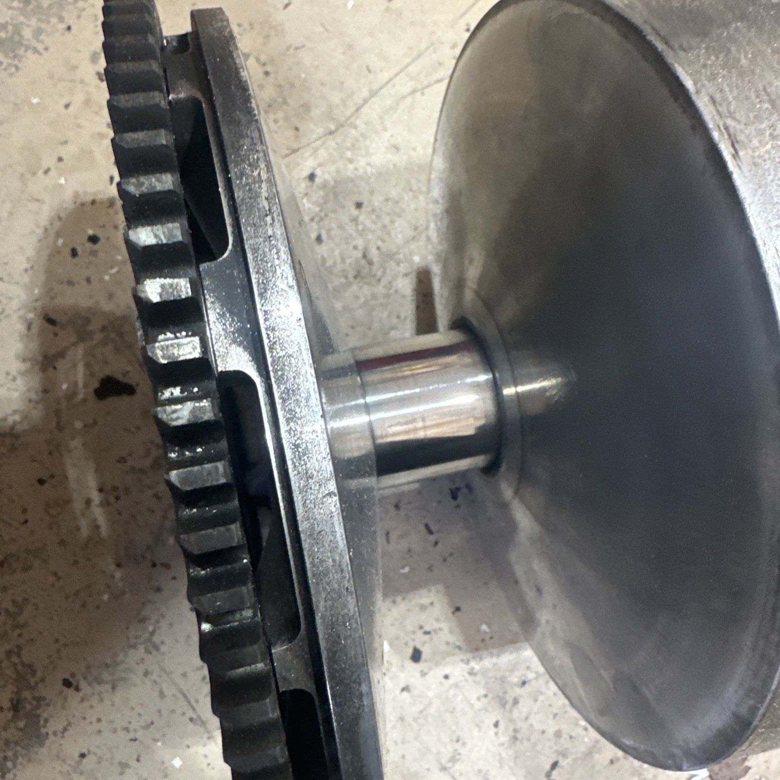 16 SKI DOO SUMMIT800 PRIMARY CLUTCH DRIVE OEM