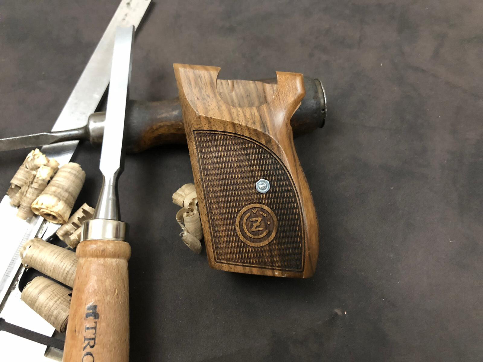 CZ VZOR 70-50 7.65MM 32 ACP Turkish Walnut Wood Grips Handmade Diamond Checkered