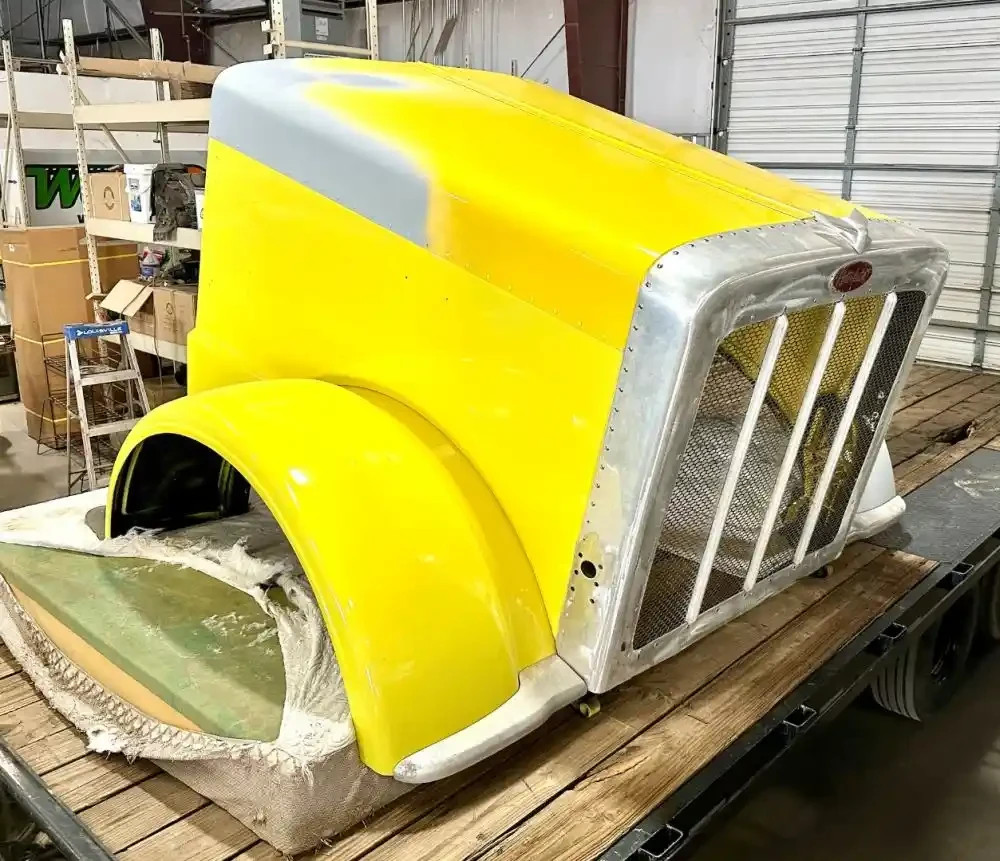 2020 Peterbilt 389 Hood Assembly