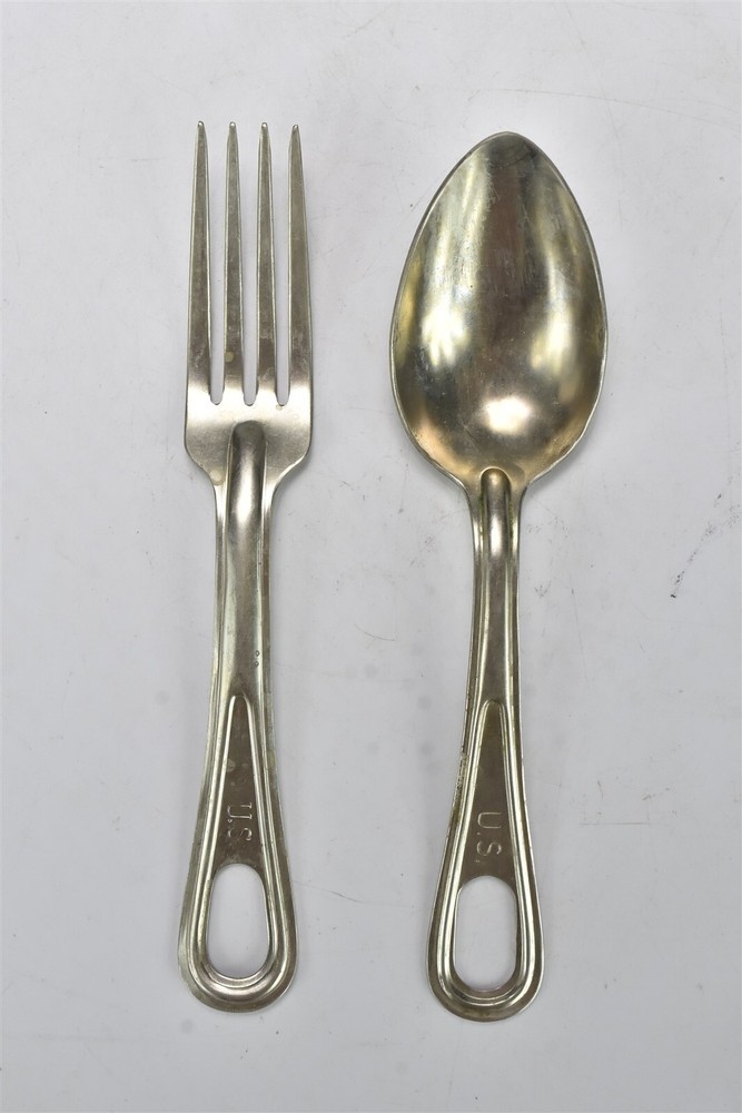 Vintage WWII ORIGINAL STAINLESS STEEL MESS KIT FORK & SPOON SILCO MILITARY 07964