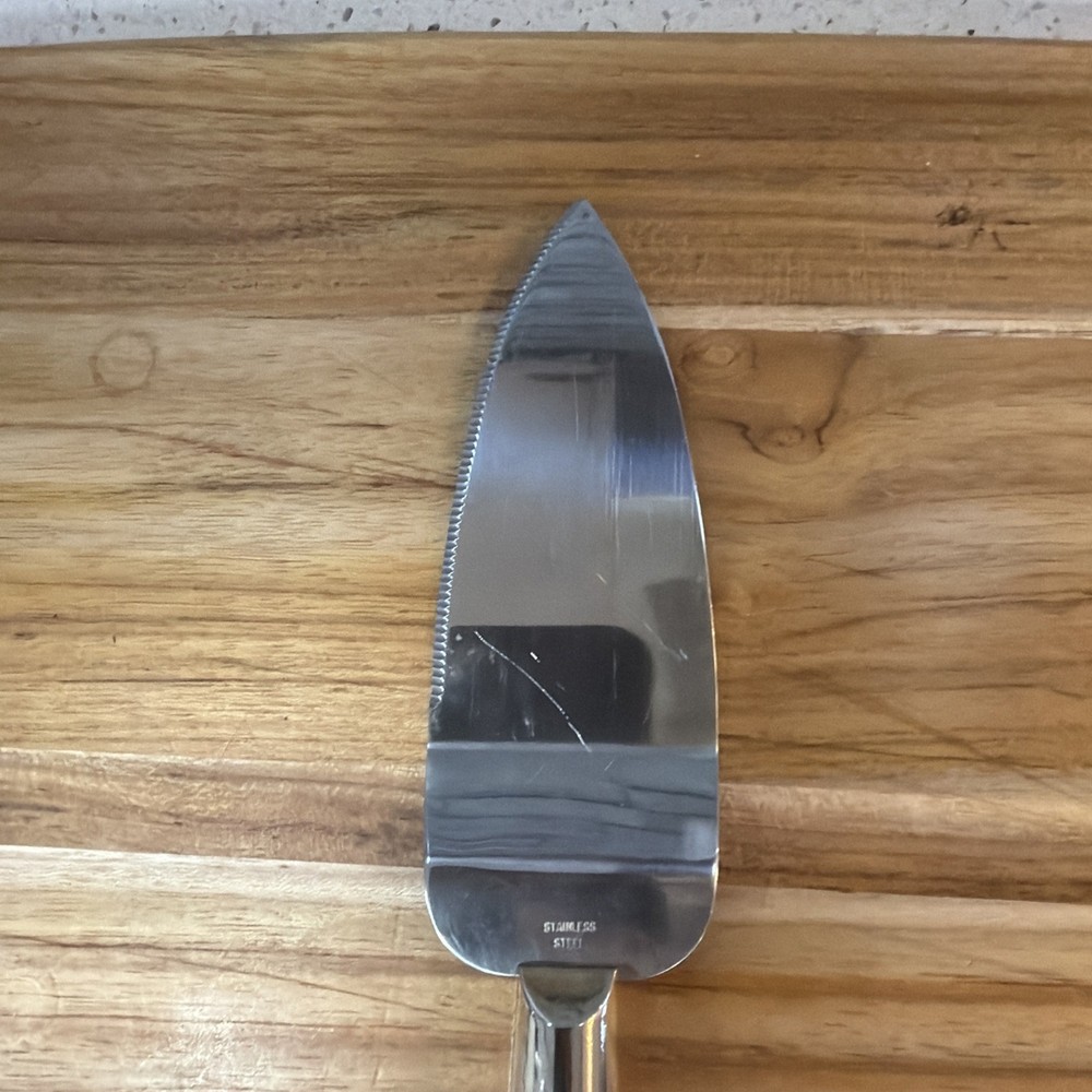 Elegant Cake, Cutting Knife