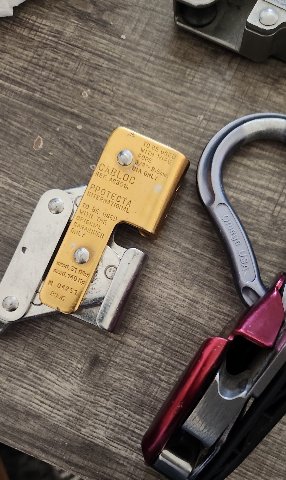 DBI Sala Lad Safe X3 Detachable Cable Ladder for Travel All Items Pictured Incl.