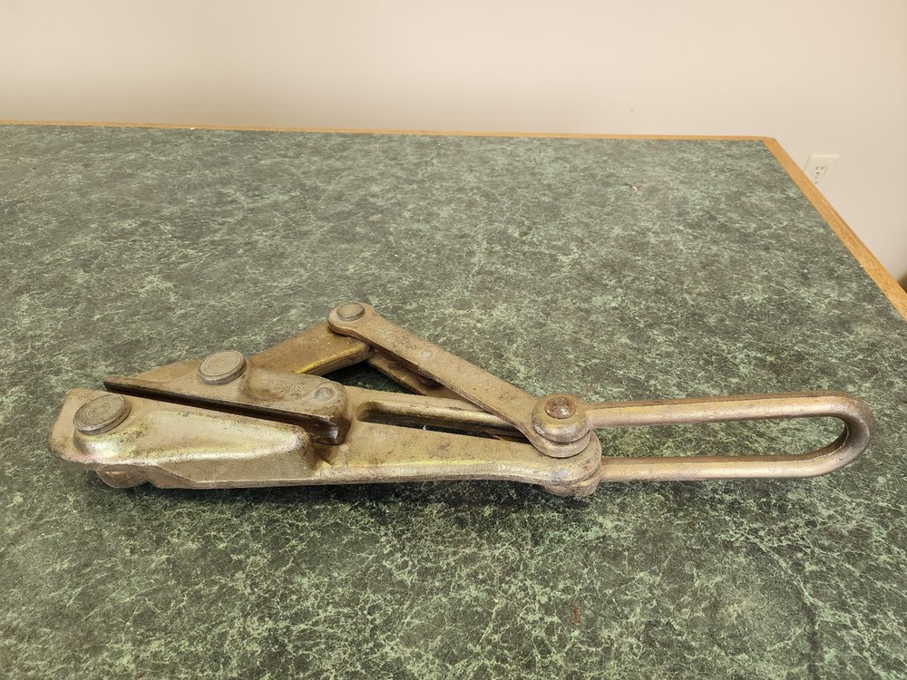 Klein Tools 1628-18 Grip Guy Wire Cable Puller .75 - 1.00 Diameter 15000 Lbs