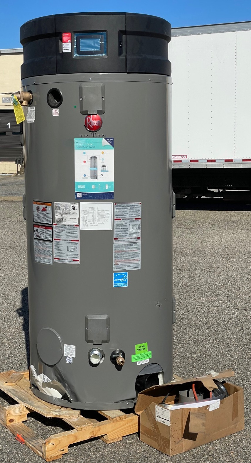 NEW Rheem GHE119SU-500 NG Triton Super Duty 119 Gallon Commercial Water Heater