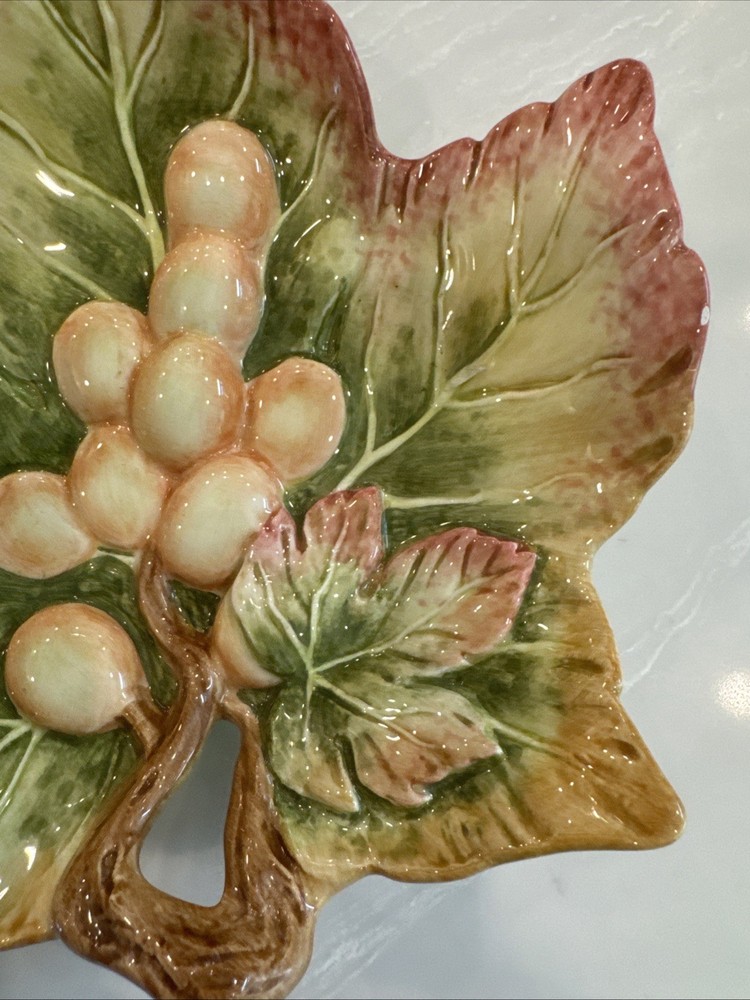 Fitz & Floyd Grapes Leaf Embossed Nut Candy Trinket Dish NOB