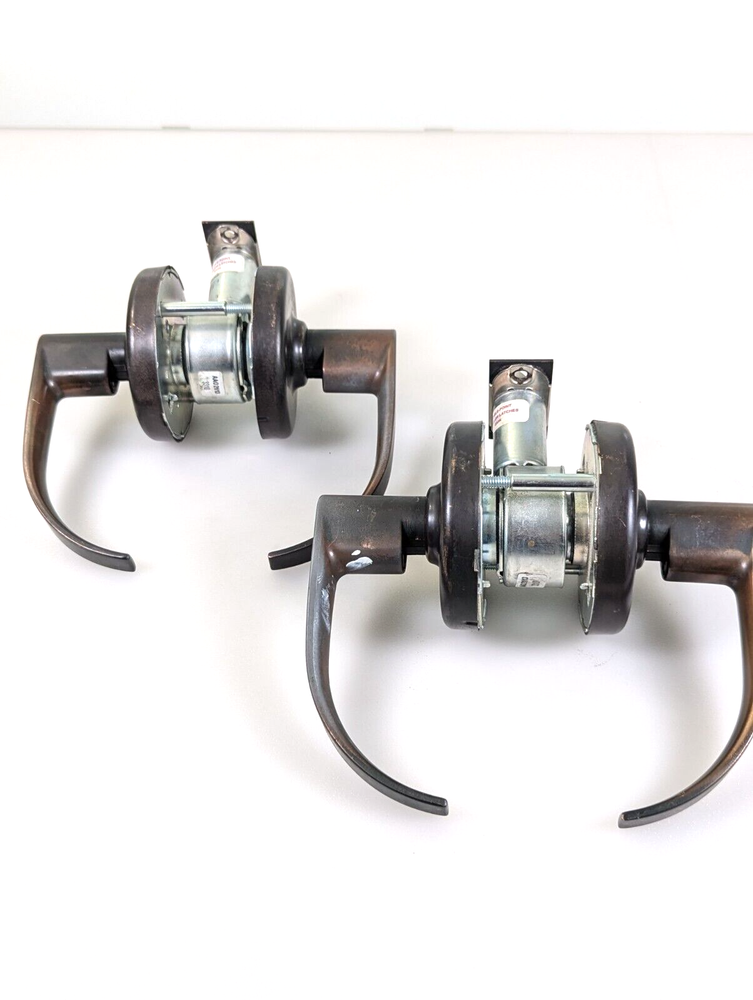 LOT 2 CORBIN RUSSWIN LEVER HANDLE NON-LOCKING ENTRY